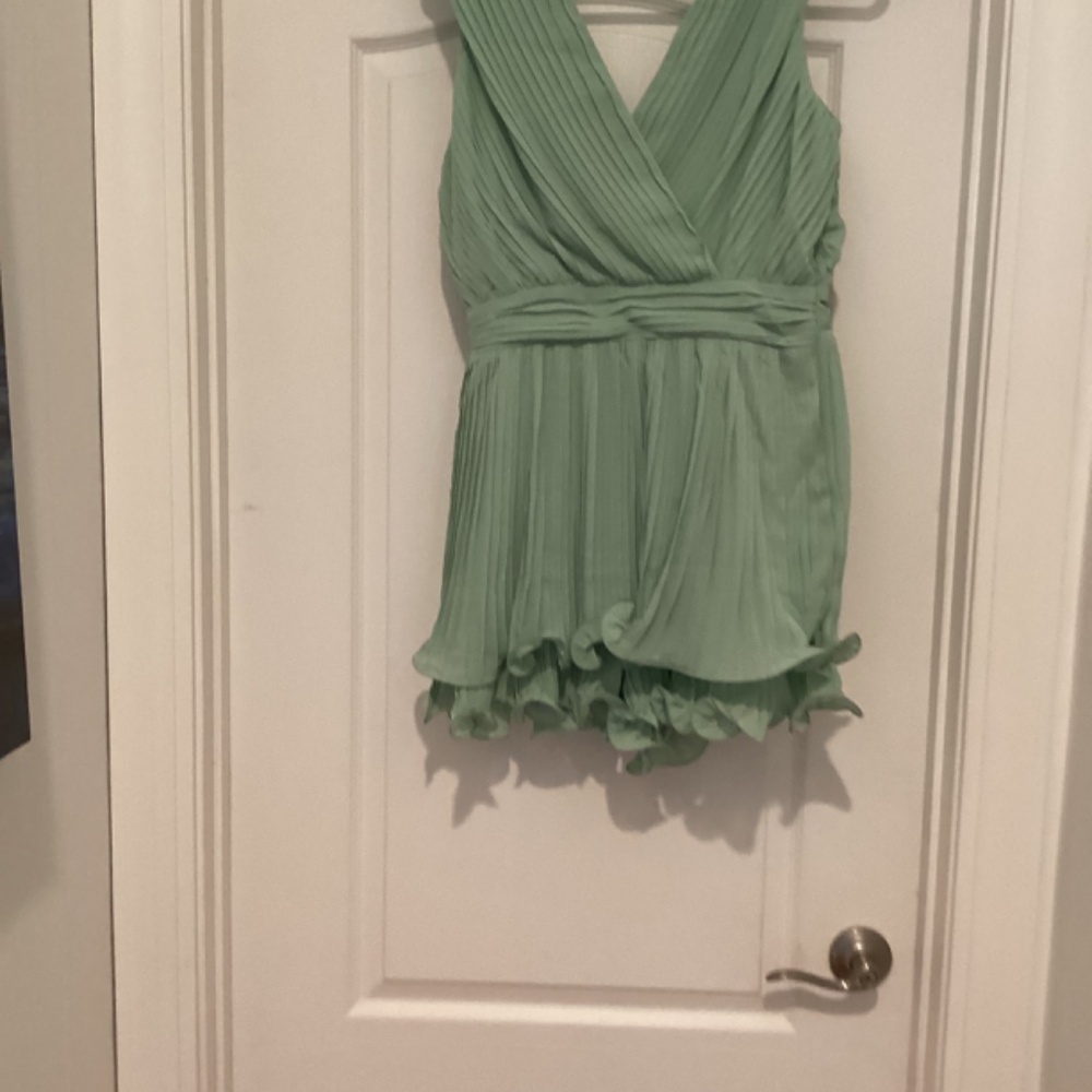 Sexy V-NECK ROMPER (Light Geen) - Picture 2 of 8